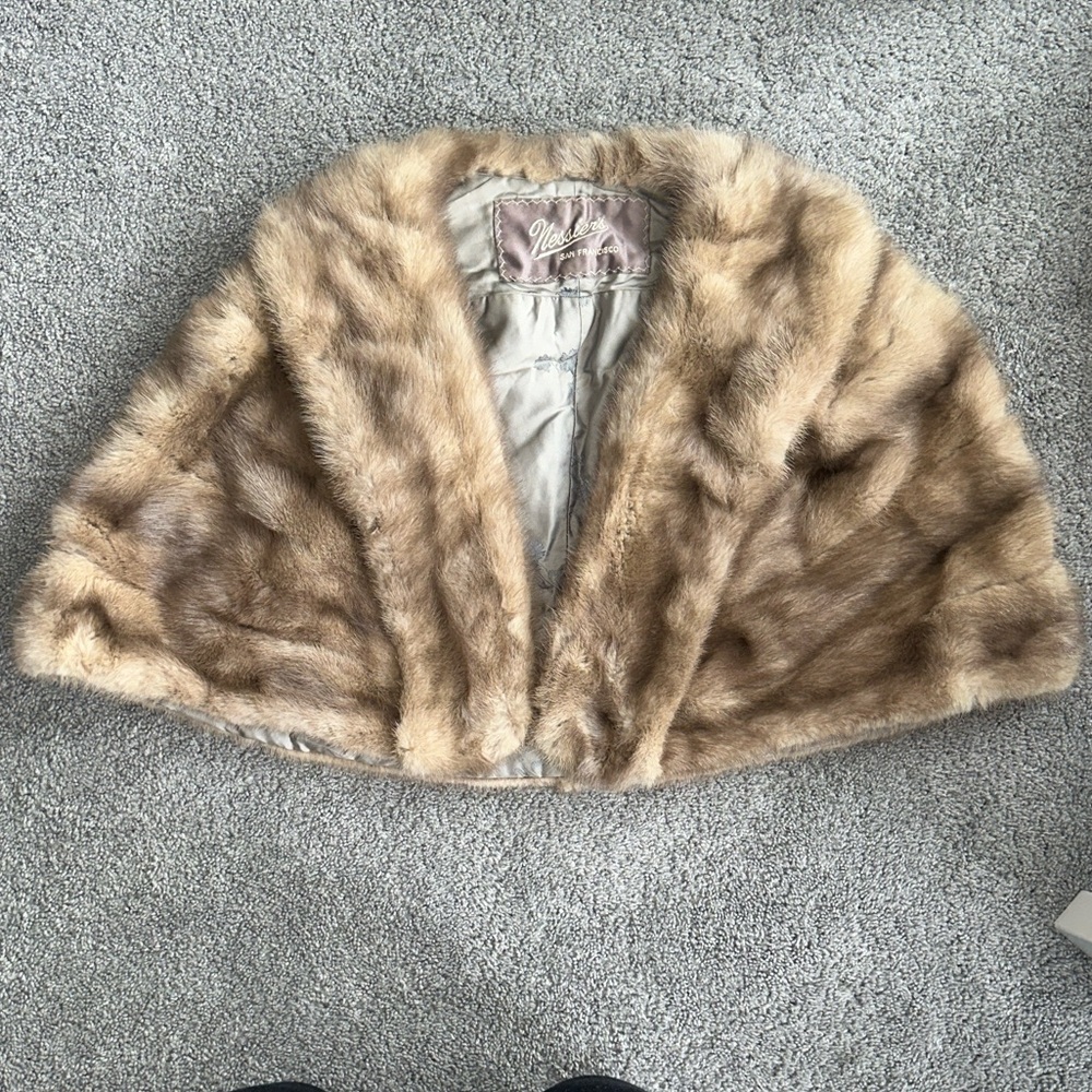 Vintage Elegant Mink Fur Women's shoulder wrap